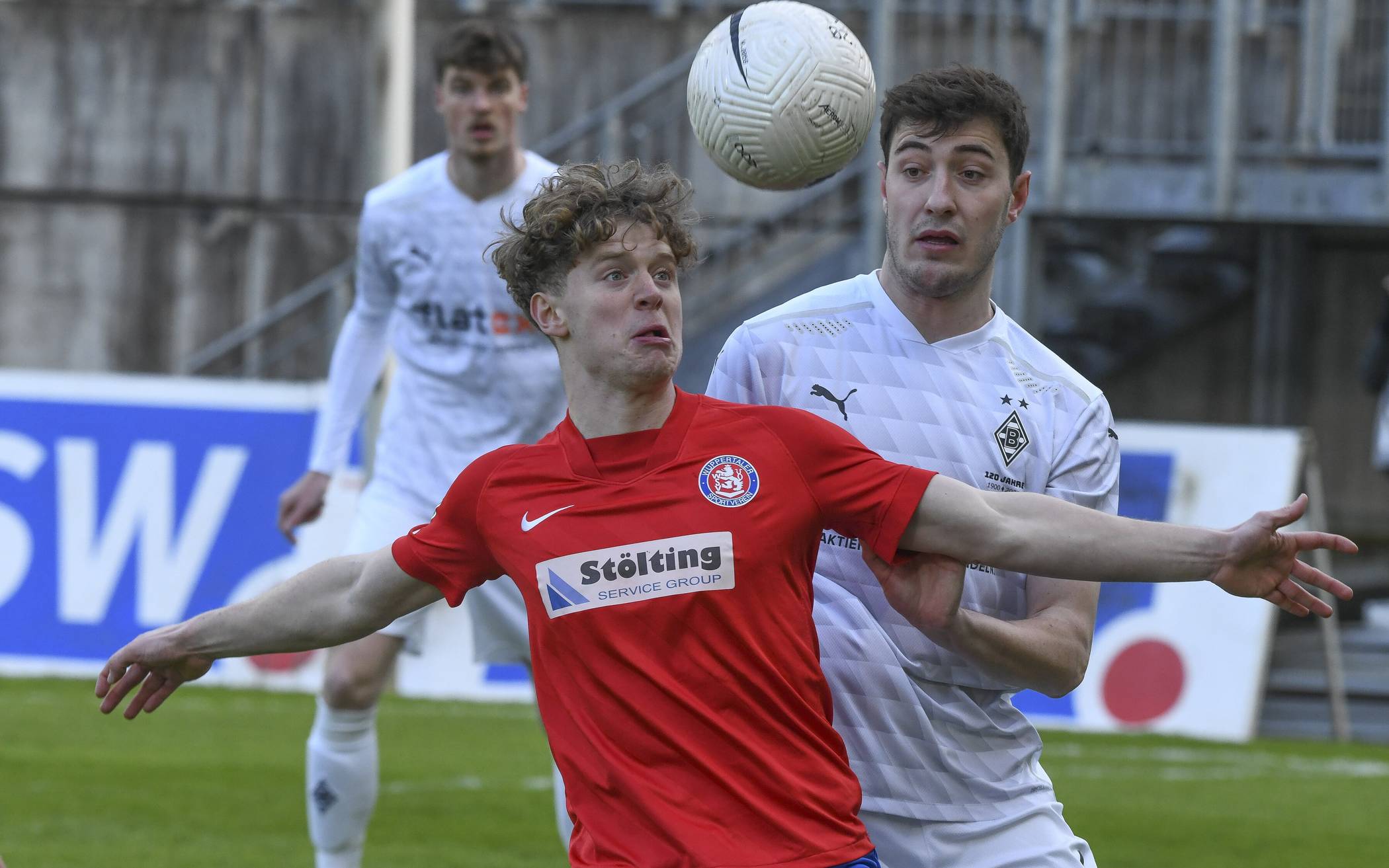  Joey Müller zeigt beim WSV stets vollen Einsatz. In der kommenden Saison werden die Wuppertaler auf ihn verzichten müssen. Er wechselt zum Ligakonkurrenten Schalke 04 U 23.  