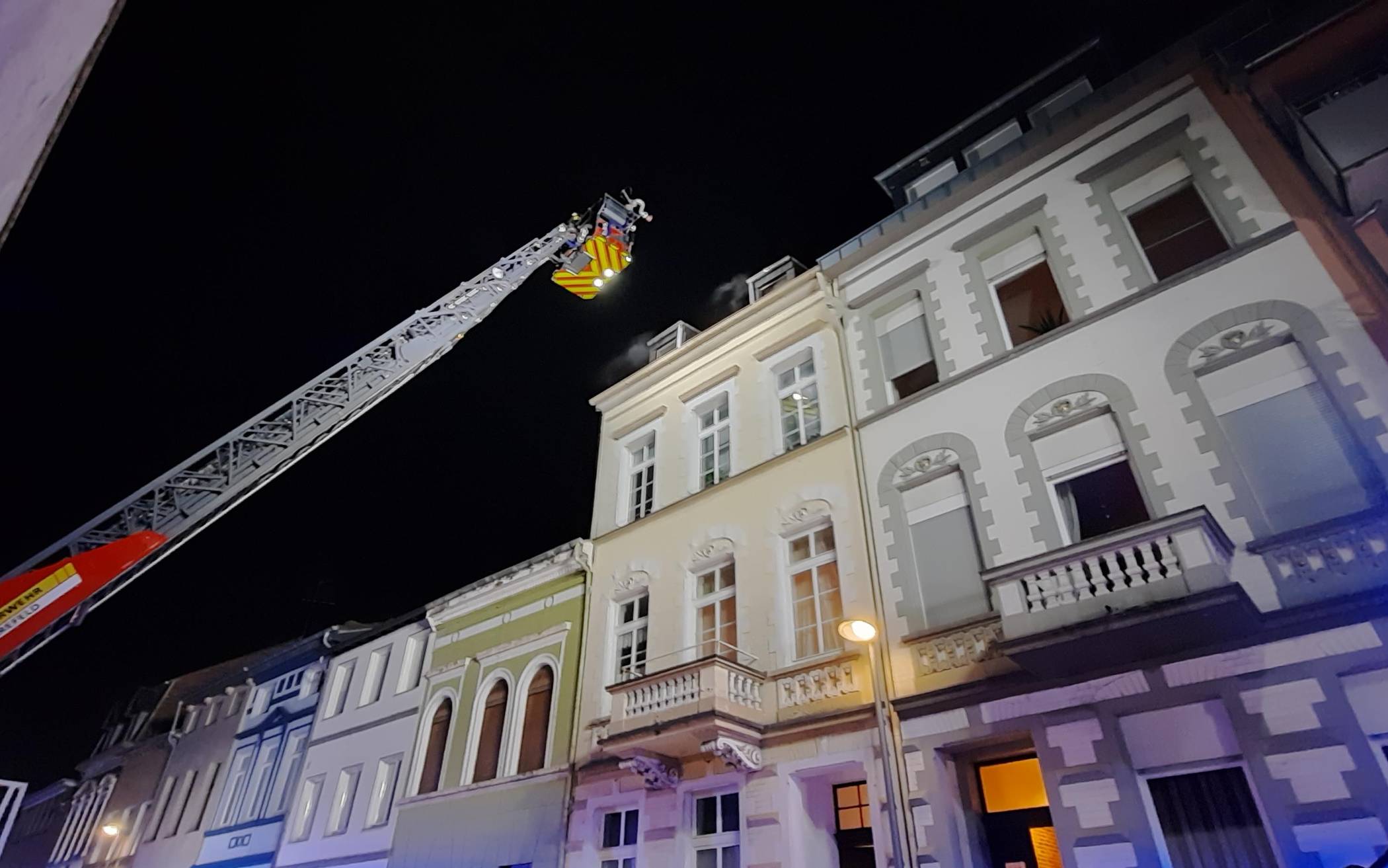 Rauch drang aus der Wohnung an der Bruchstraße in...